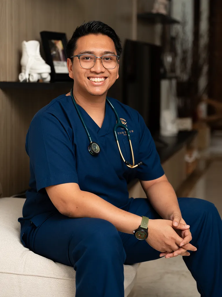 Team Member - Medical Team - Dr. Adam - The Wave